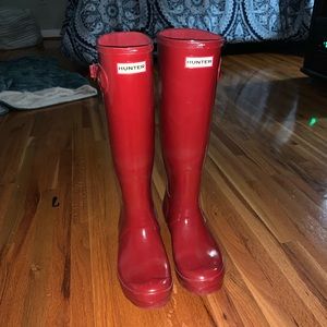 Red Bunter Boots